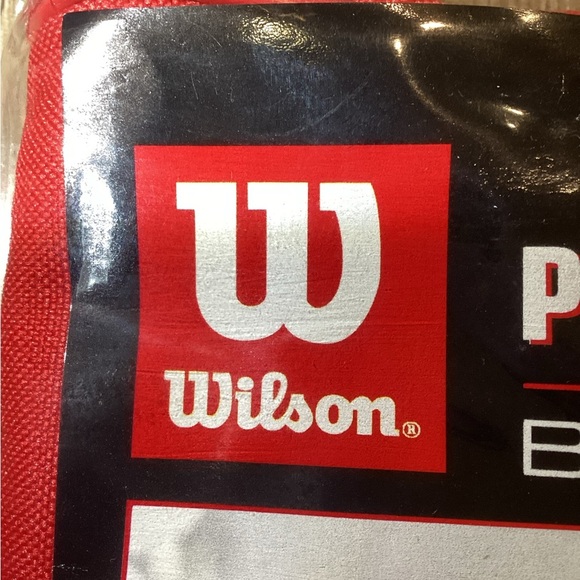 WILSON Baseball‎ Softball Large Red/White 36”L x 9”H x 7”W NEW - Picture 3 of 5